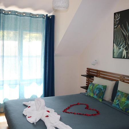 Faverolles  L'Autre Monde Chambres D'Hotes (Adults Only) מראה חיצוני תמונה